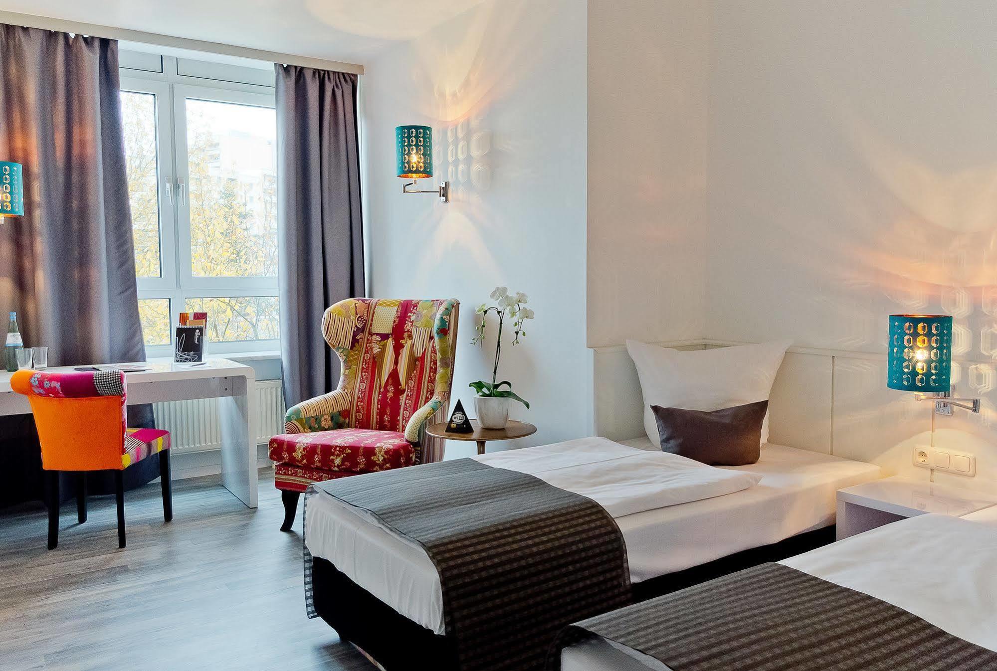 Arthotel Ana Munich Messe Экстерьер фото